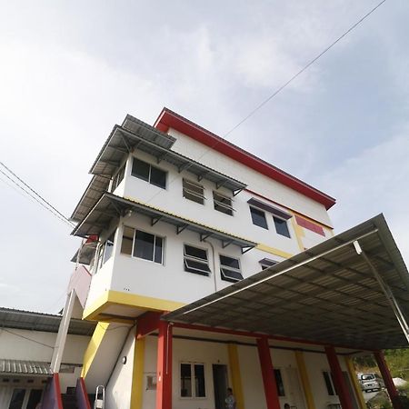 Reddoorz Syariah Near Bscc Dome Hotel Balikpapan  Exterior photo